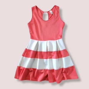 Brenda’s Keyhole Sleeveless Dress